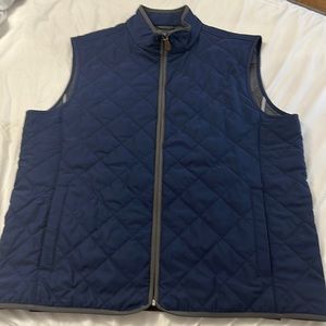 Mens Vineyard Vines light weight quilted vest